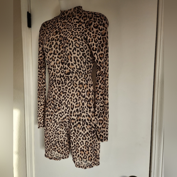 Prettylittlething Tan Leopard Print Sheer Mesh Unitard Jumpsuit - Picture 7 of 10